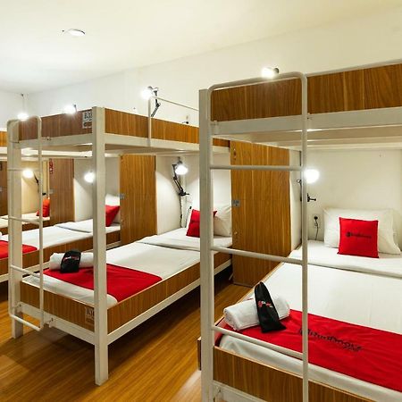 Reddoorz Hostel @ Dago 2 Bandung Extérieur photo