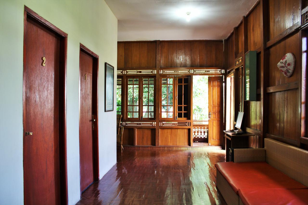 Reddoorz Hostel @ Dago 2 Bandung Extérieur photo