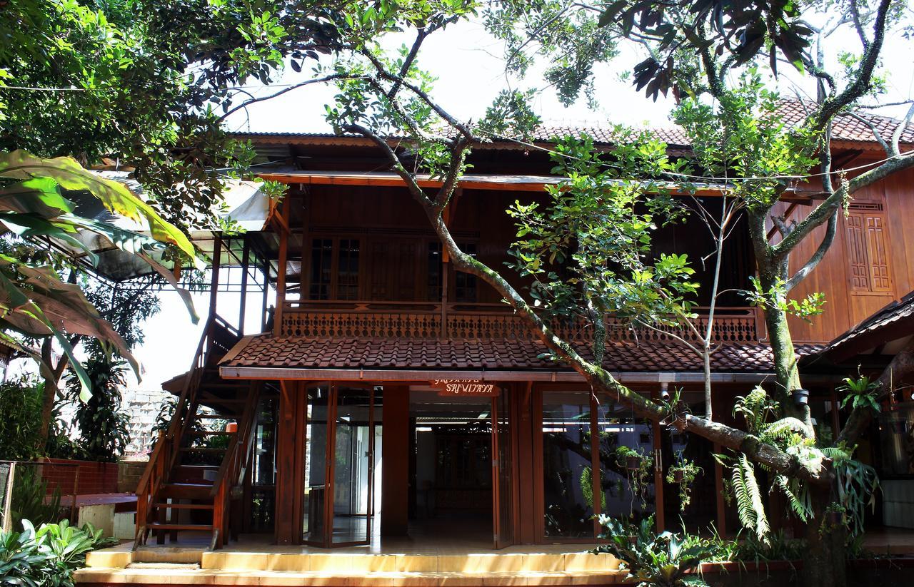 Reddoorz Hostel @ Dago 2 Bandung Extérieur photo