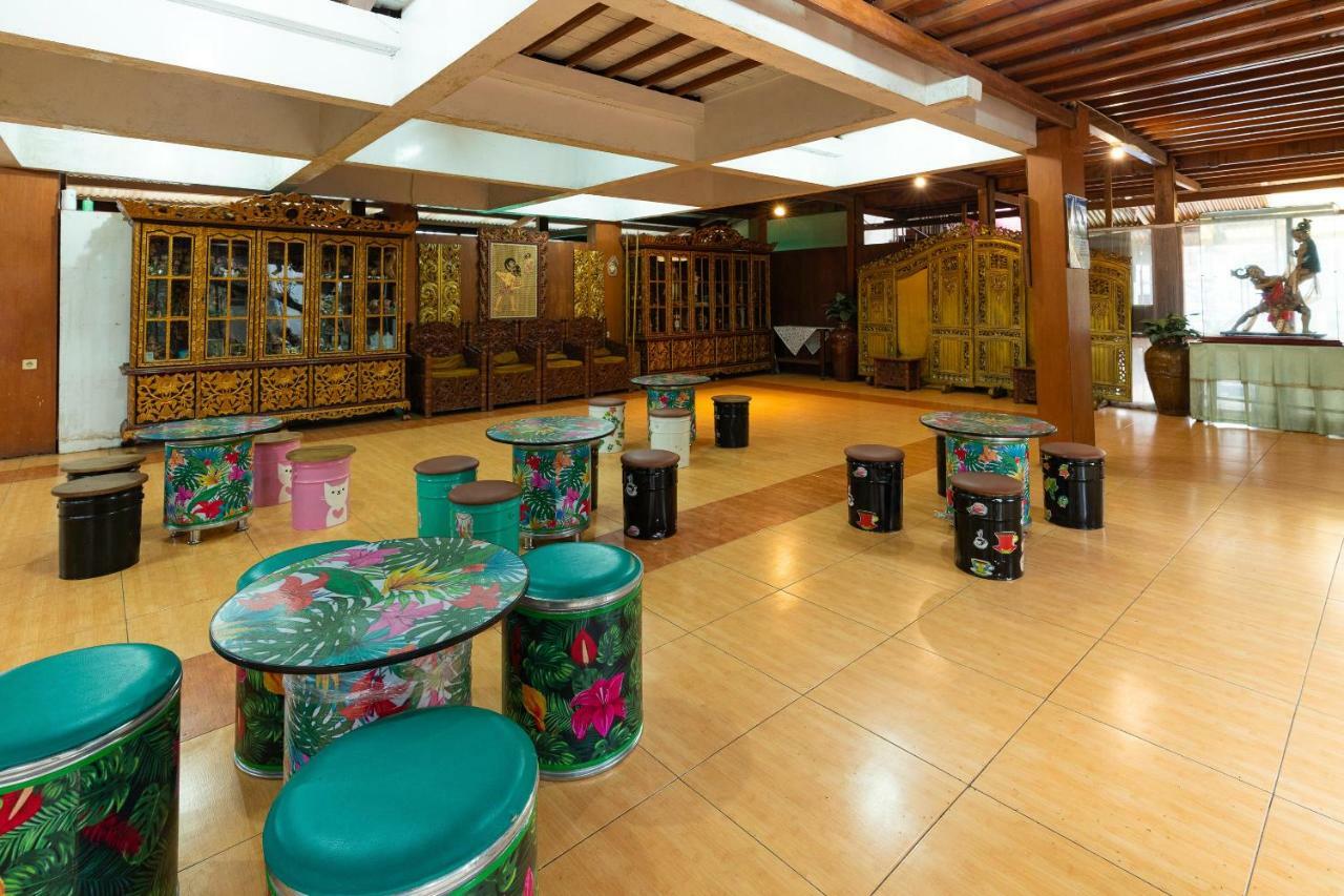 Reddoorz Hostel @ Dago 2 Bandung Extérieur photo