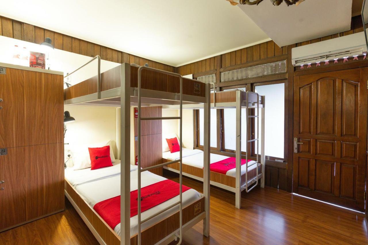 Reddoorz Hostel @ Dago 2 Bandung Extérieur photo